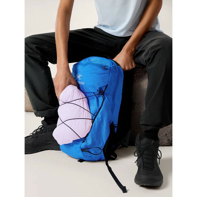 Aerios 18 Backpack | SHUGAKUSO ONLINE