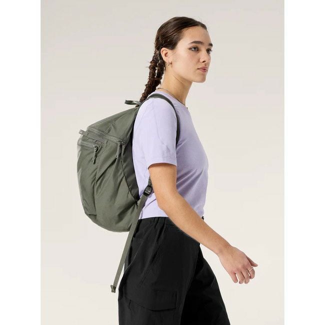 Heliad 15 Backpack | SHUGAKUSO ONLINE