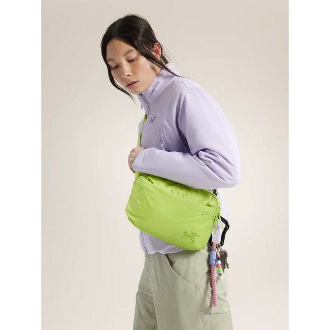 Heliad Crossbody Bag | SHUGAKUSO ONLINE