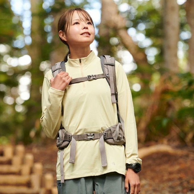 ドラウトシェードジップネック WOMEN'S シトロンベージュ