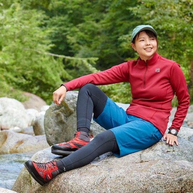 フラッドラッシュジップネック WOMEN'S ダークグレー