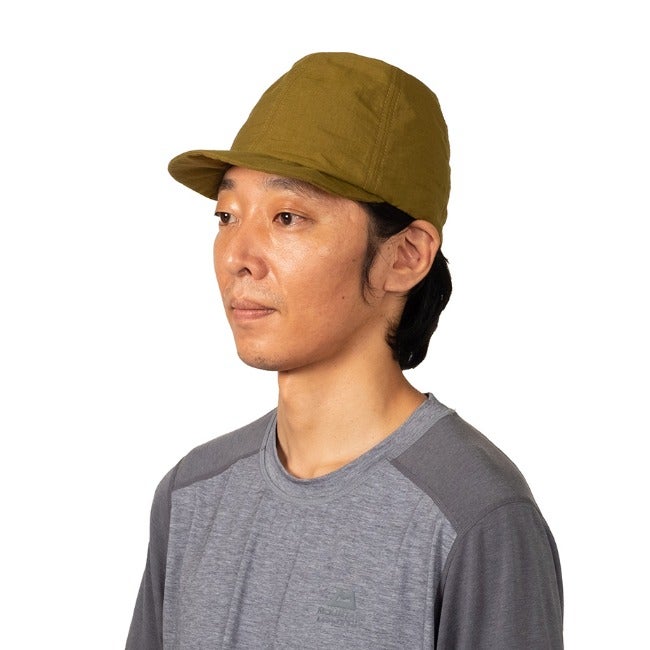トンガリキャップ