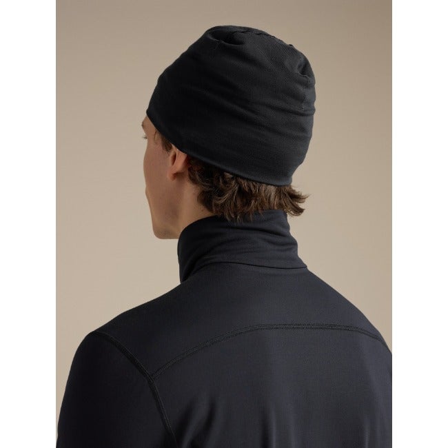 Satoro Merino Toque Black / Arctic Silk