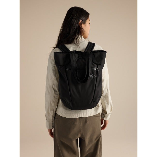 Axios 20 Tote Black