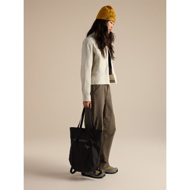 Axios 20 Tote Black