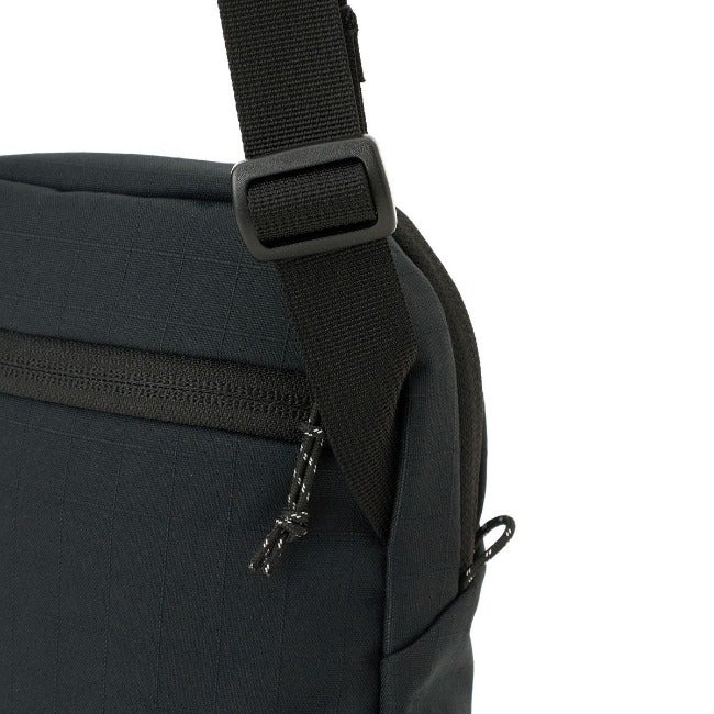 Alto Pouch 4 black