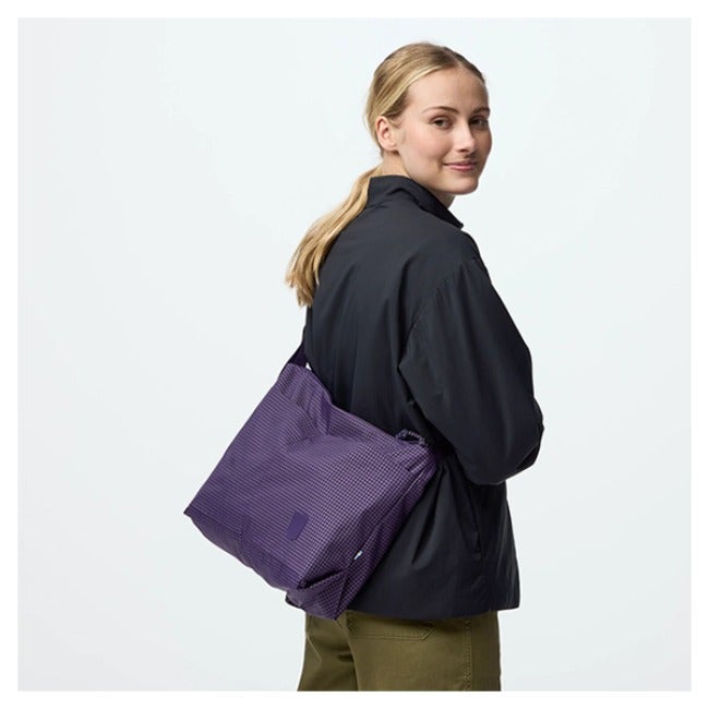 High Coast Pro Shoulder Bag Dark Violet