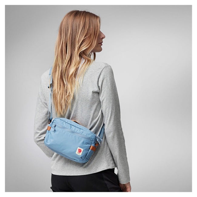 High Coast Crossbody Clay