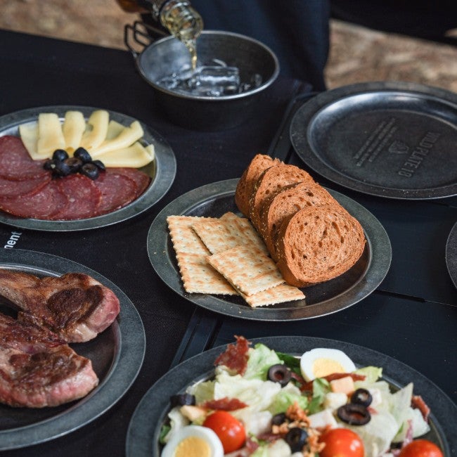 WILD PLATE 18